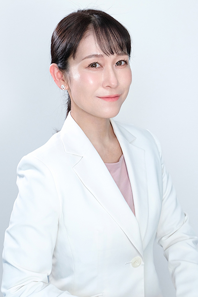 香月 かおり