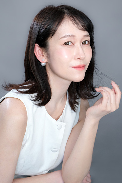 香月 かおり