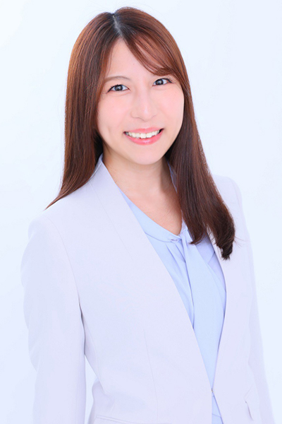 山中 理恵子